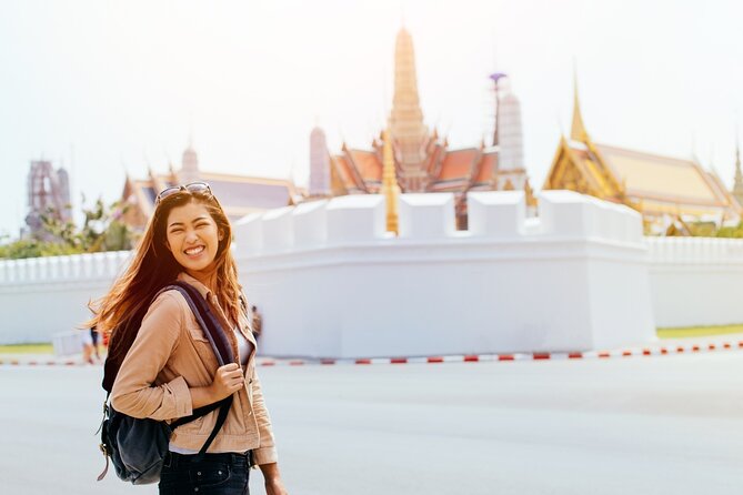 Half Day Private-Grand Palace and Temples of Bangkok Guided Tour - Entering the Grand Palace and Wat Phra Kaew