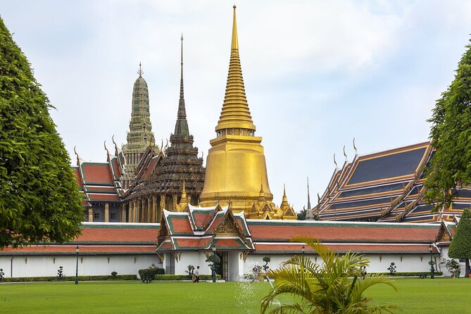 Half-Day Royal Grand Palace and Bangkok Temples Tour - The Grand Palace in 45 minutes