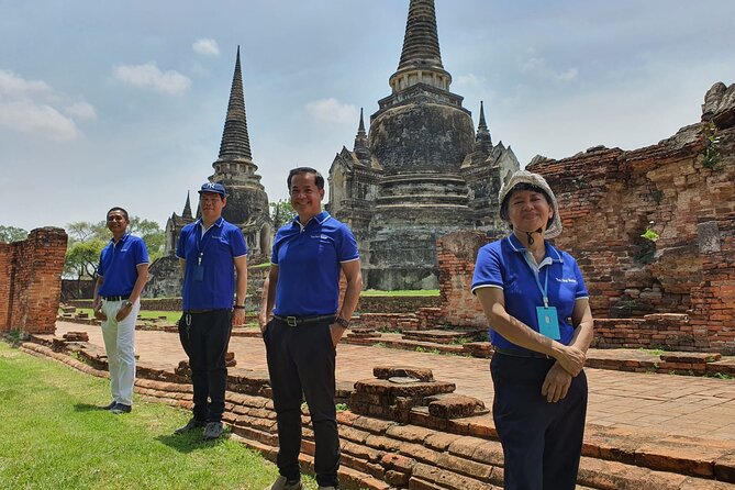 Half-Day Tour : PRIVATE Grand Palace & Temples - Wat Traimit and the five-and-a-half-ton Buddha
