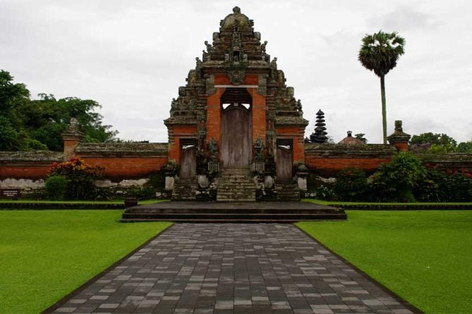 Half Day Tour: Tanah Lot Sunset & Taman Ayun Temple Included Entrance Ticket - Timing, comfort, and small booking cautions