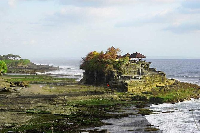 Half Day Tour: Tanah Lot Sunset & Taman Ayun Temple Included Entrance Ticket - Should you book this Tanah Lot sunset tour?