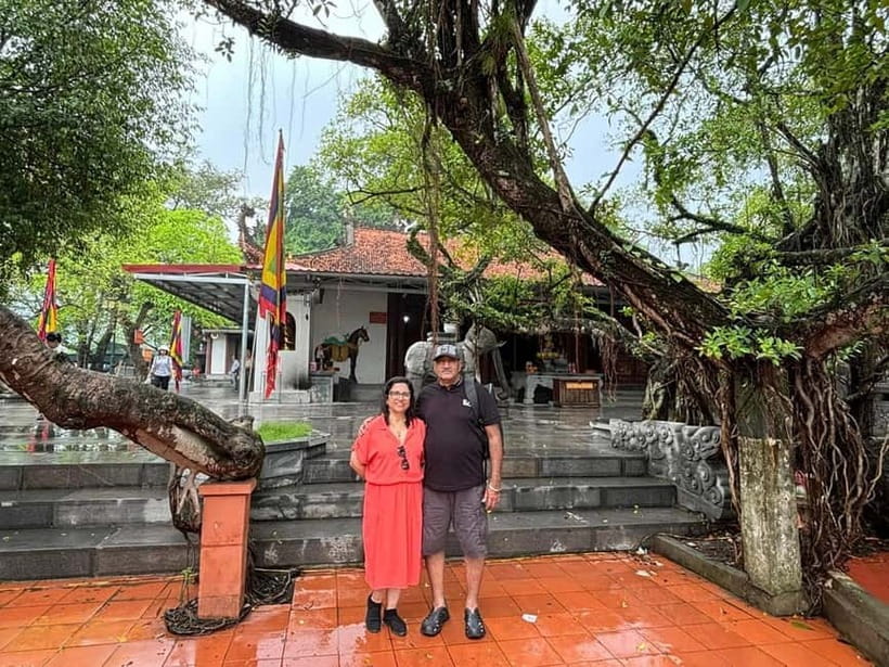 Hanoi: Perfume Pagoda Day Tour with Boat Ride & Cave Visit - The road from Hanoi to Ben Duc Pier