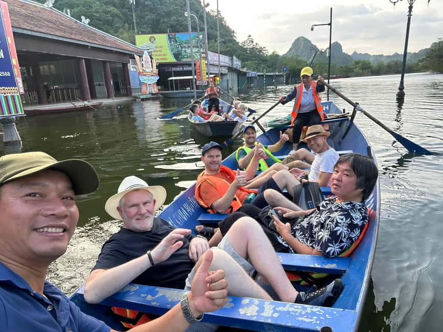 Hanoi: Perfume Pagoda - Yen Stream Boat Ride, Lunch & Cave - Guide quality and the value of a small group