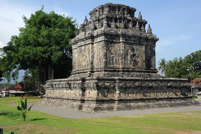 Hill's Sunrise and Temples Tour from Yogyakarta - Key points at a glance