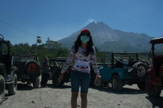 Hill's Sunrise and Temples Tour from Yogyakarta - Merapi Park and the Jeep ride