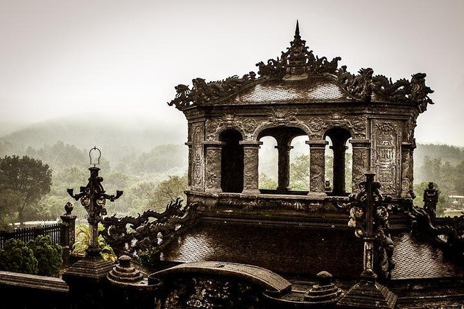 Hue: 3 Tombs + Pagoda with Knowledgeable ES Driver - What the price includes, and what it does not