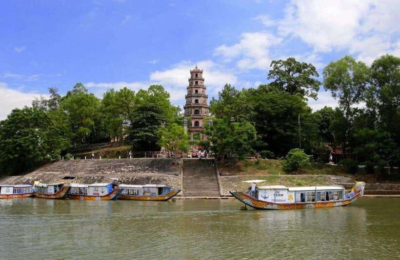 Hue City Highlights Tour: Pagoda, Citadel & Royal Tombs - Key points at a glance