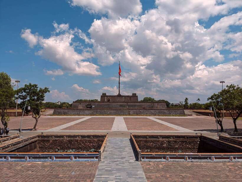 Hue City Highlights Tour: Pagoda, Citadel & Royal Tombs - Khai Dinh Tomb and its mosaic interiors
