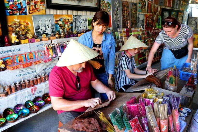 Hue City Motorbike Tour to Countryside, Pagoda & Royal Tombs - Khai Dinh and Tu Duc: two very different royal stories