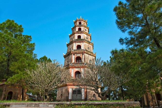 Hue: Dragon Boat, Perfume River, Pagoda & Royal Tomb Tour - Five things to know before booking