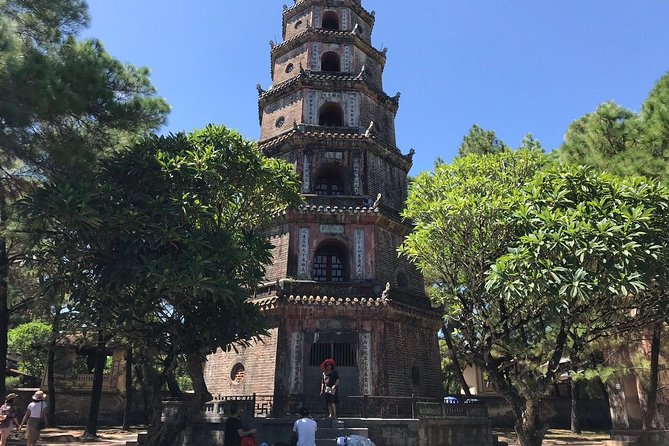 Hue: Dragon Boat, Perfume River, Pagoda & Royal Tomb Tour - Tu Duc Tomb: a calmer place for poetry and reflection