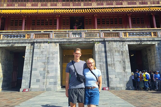 Hue: Dragon Boat, Perfume River, Pagoda & Royal Tomb Tour - What the $11 price really covers
