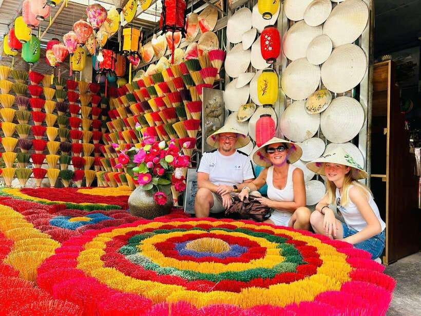 Hue: Explore the Royal City Customize with Dragon Boat - Thien Mu Pagoda beside the Perfume River