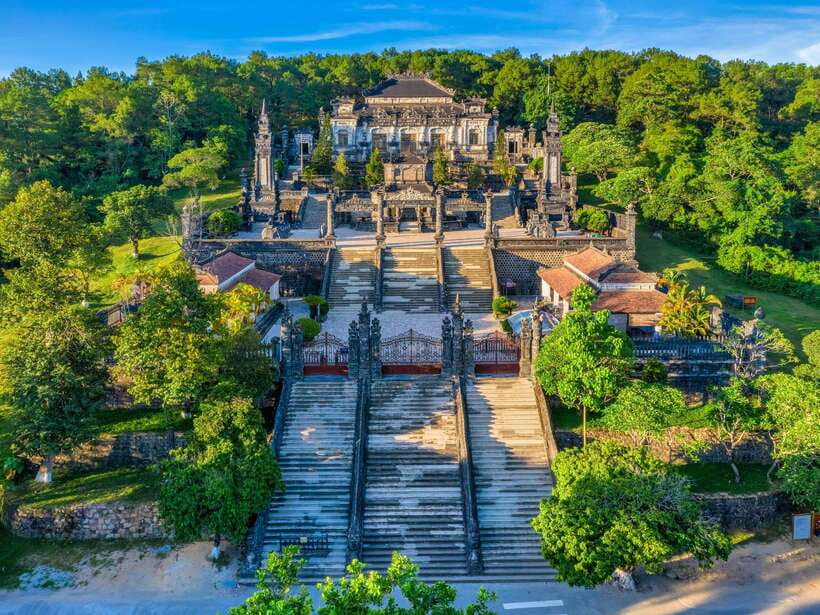 Hue: Explore the Royal City Customize with Dragon Boat - The Imperial City, Hue’s grand opening chapter