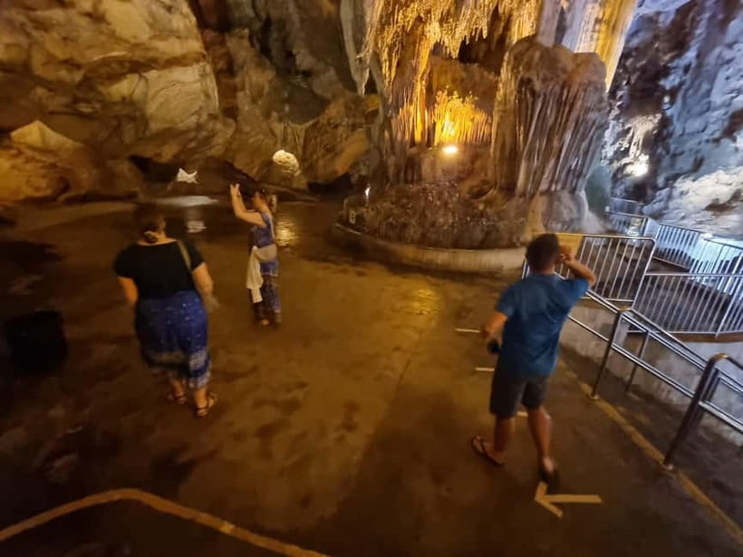 Ipoh Cave Temples Tours - The Oldest Cave Temple and Chinese-Style Details
