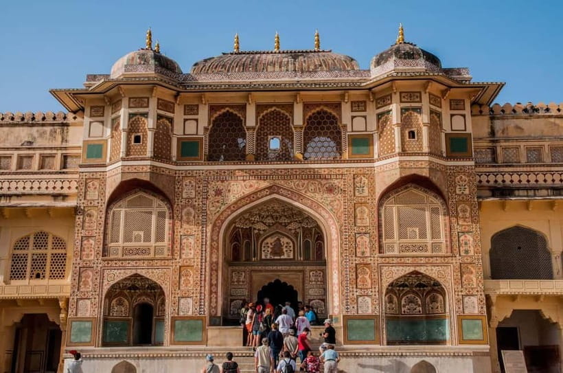 Jaipur: Explore City Sights, Amber Fort & Monkey Temple - A seven-hour introduction to Jaipur