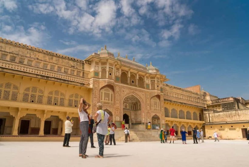 Jaipur: Explore City Sights, Amber Fort & Monkey Temple - Flower stalls, chai, and a local breakfast