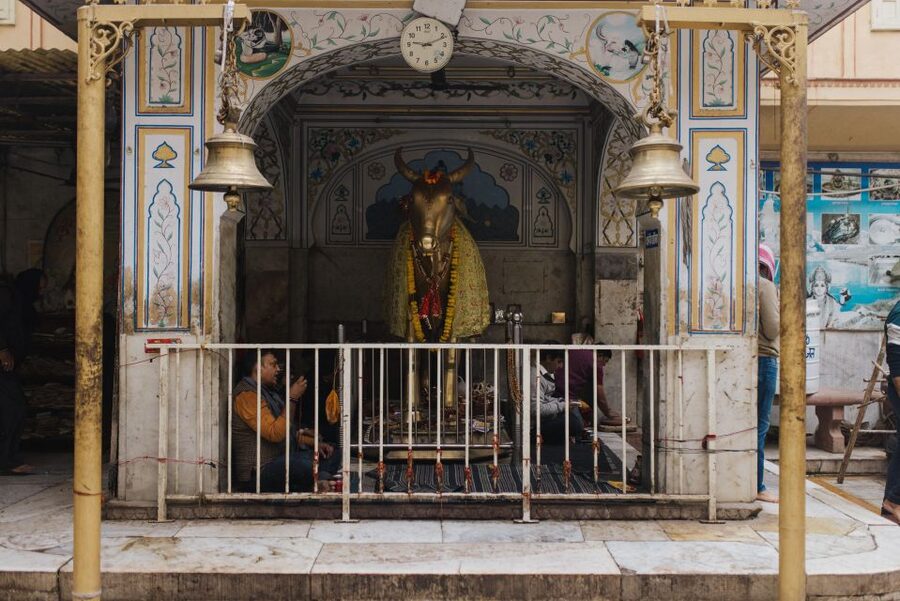 Jaipur: Temple Tour - Birla Mandir’s marble setting