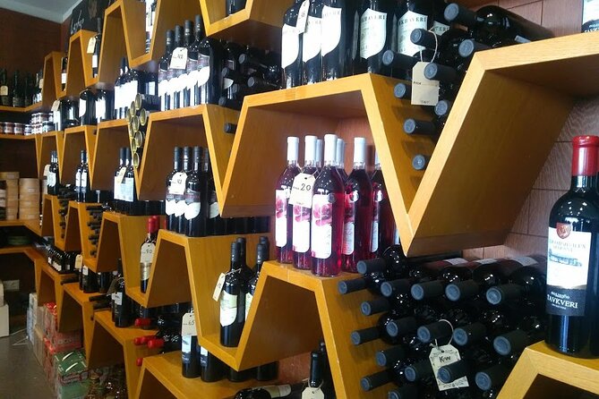 Kakheti-Sighnaghi Day Trip with wine tasting and Bodbe Monastery - How the guide can shape the experience