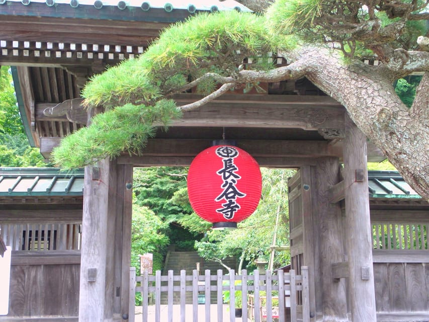 Kamakura Temples Private Guided Tour from Tokyo - How much walking and time should you expect?