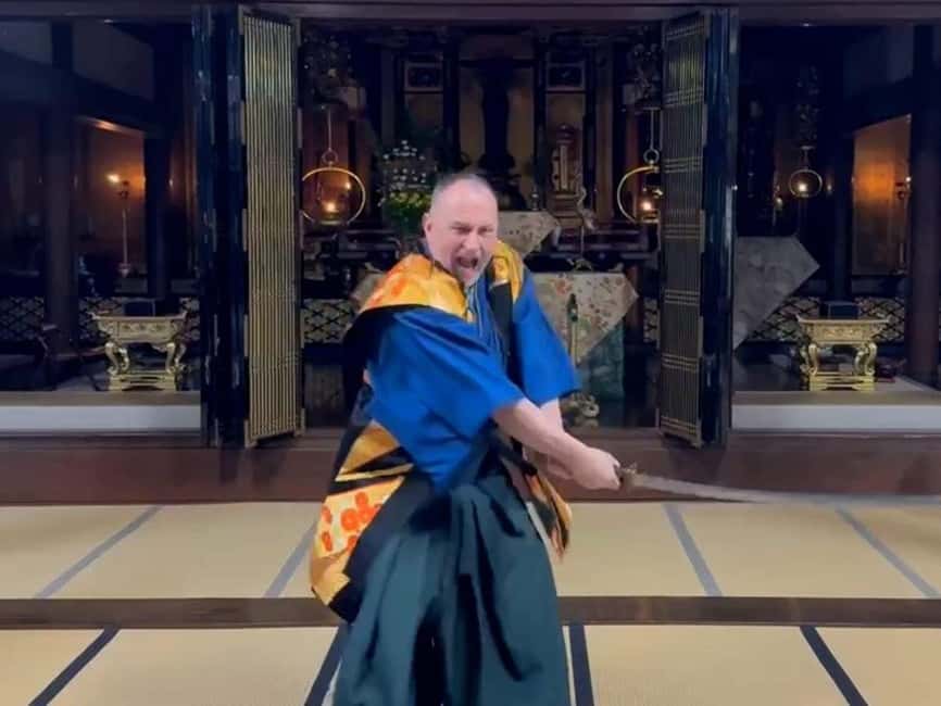 Kanazawa: Samurai Swordsmanship Lesson at a rented temple - Shin’s 10-minute introduction gives the lesson context