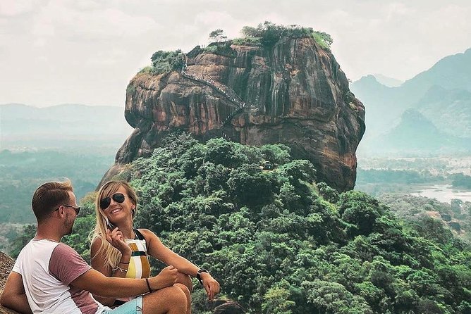Kandy to Sigiriya Day Tour and Dambulla cave temple with private vehicle - The five things to know before booking