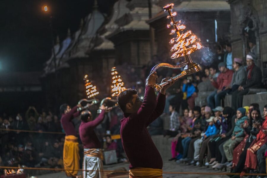 Kathmandu: Pashupatinath Temple Aarti Night Tour - Why Pashupatinath matters in Kathmandu