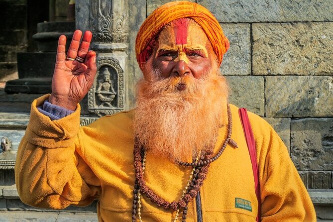 Kathmandu Spiritual Sites: Bodhnath & Pashupatinath Tour - What the guide adds for your money