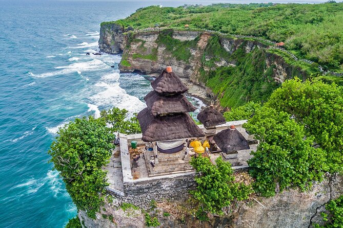 Kecak Fire Dance and Sunset at Uluwatu Temple All Inclusive - Why this five-hour Uluwatu outing works