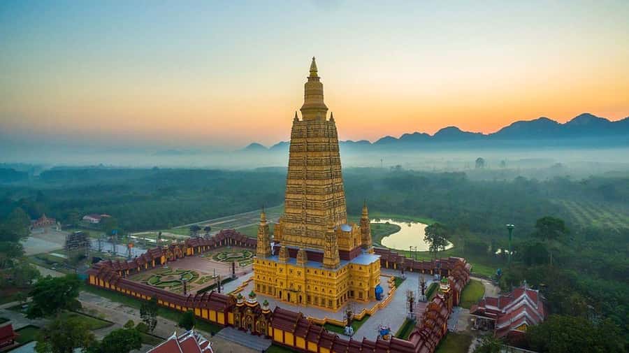Khao Lak: A Spiritual Journey to its Most Exquisite Temple - Bang Tong Temple and the huge golden tower