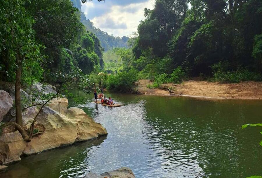 Khao Sok: Private Bamboo Rafting & Jungle Cave Temple Tour - How the $77 price works for two people