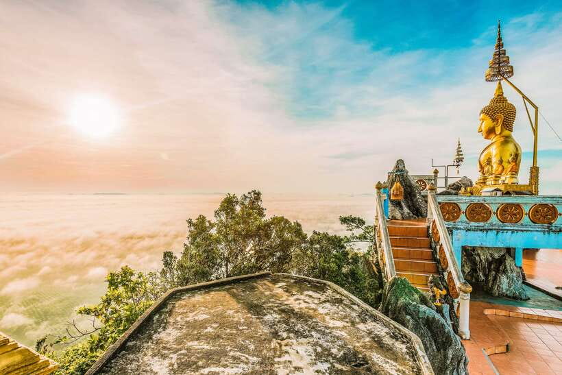Krabi: Tiger Cave Temple, Emerald Pool and Hot Springs Tour - Clothing, fitness, and what to bring