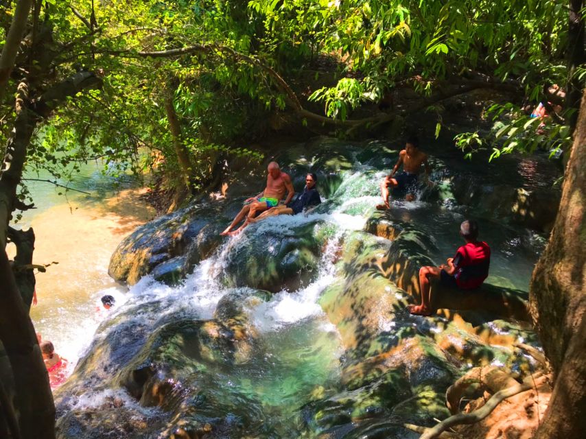 Krabi: Tiger Temple, Hot Springs & Crystal Pool Jungle Tour - Lunch near the pools