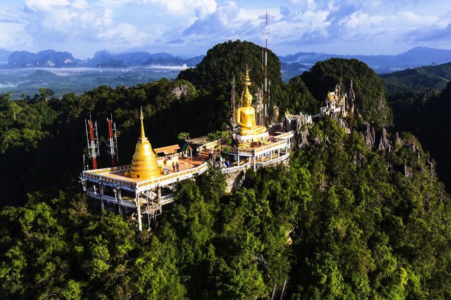 Krabi: Tiger Temple, Hot Springs & Crystal Pool Jungle Tour - Tiger Cave Temple and the climb to the summit
