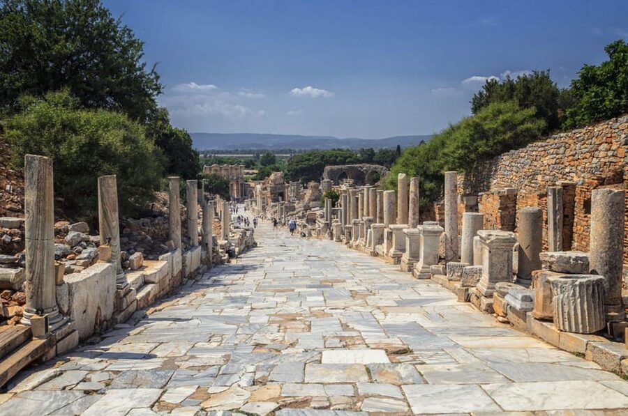 Kusadasi: Ephesus, House of Virgin Mary, and Temple Tour - Why this Kusadasi day tour works