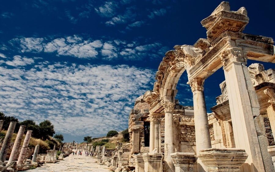 Kusadasi: Ephesus, House of Virgin Mary, and Temple Tour - Who should book this experience?