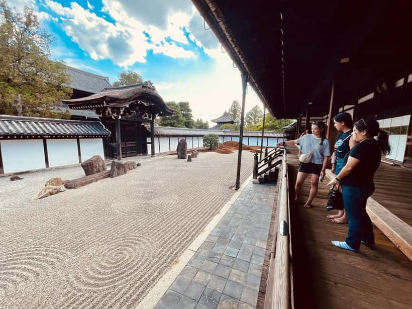 Kyoto: Fushimi Inari Shrine and Tofukuji Temple E-Bike Tour - Should you book it?