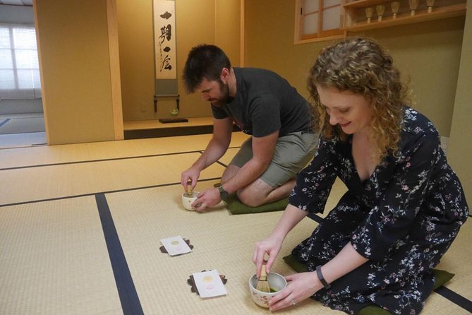Kyoto Tea Ceremony & Kiyomizu-dera Temple Walking Tour - Meeting at Yasaka Shrine