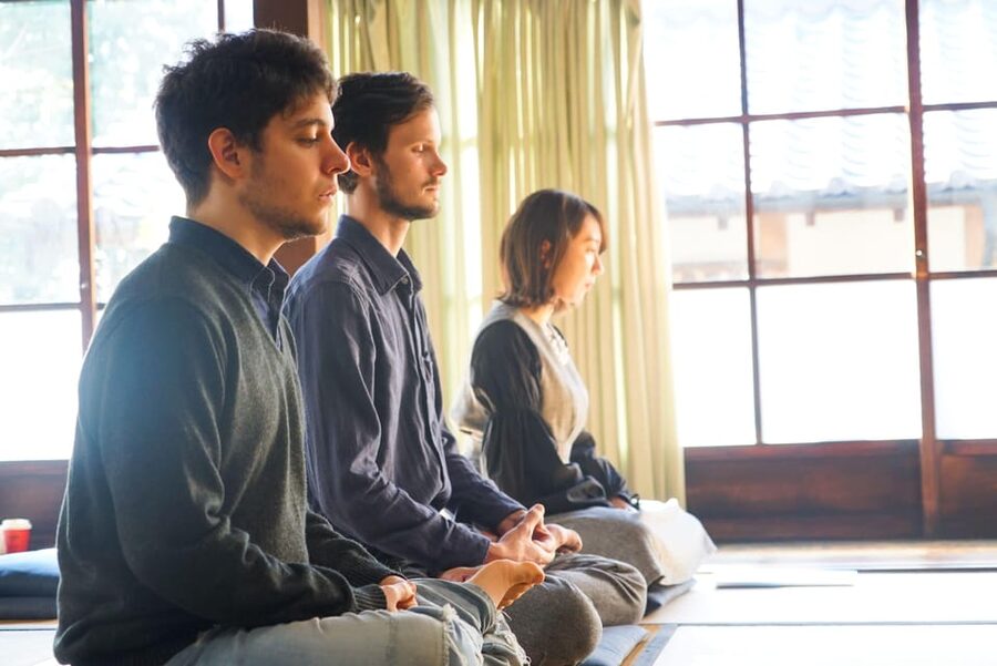 Kyoto: Zen Meditation and Garden Tour at a Temple with Lunch - Who will enjoy this Kyoto experience?