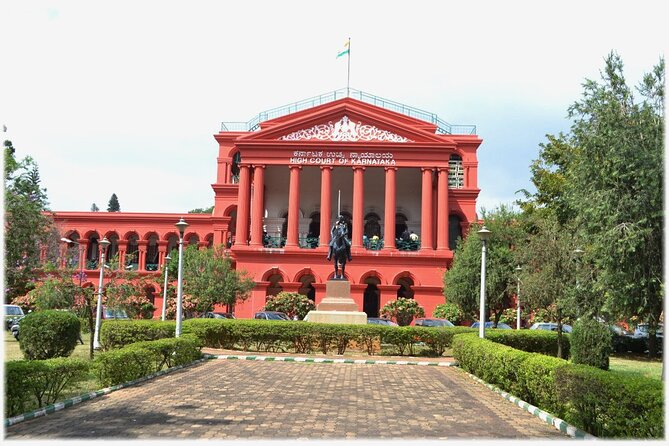 Lalbagh+Bull Temple+Tipu Palace+Market+Lunch=Bangalore City Tour - Why this Bangalore tour works as a first look