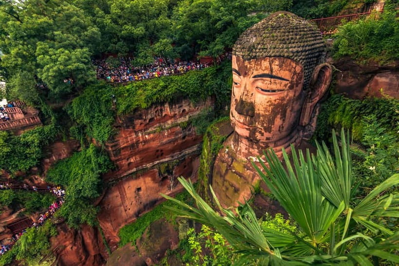 Leshan Giant Buddha & Huanglongxi/Buddha Temple Day Trip - What the $188 price really covers