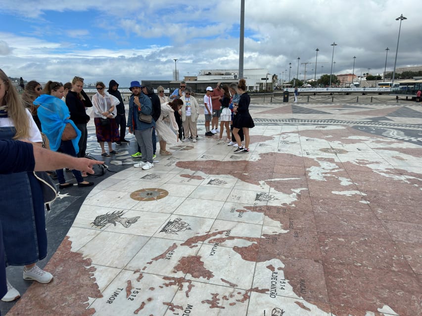 Lisbon: Belem Tour with Pastéis at Jerónimos Monastery - Starting with a Pastel de Belém in Lisbon’s historic district