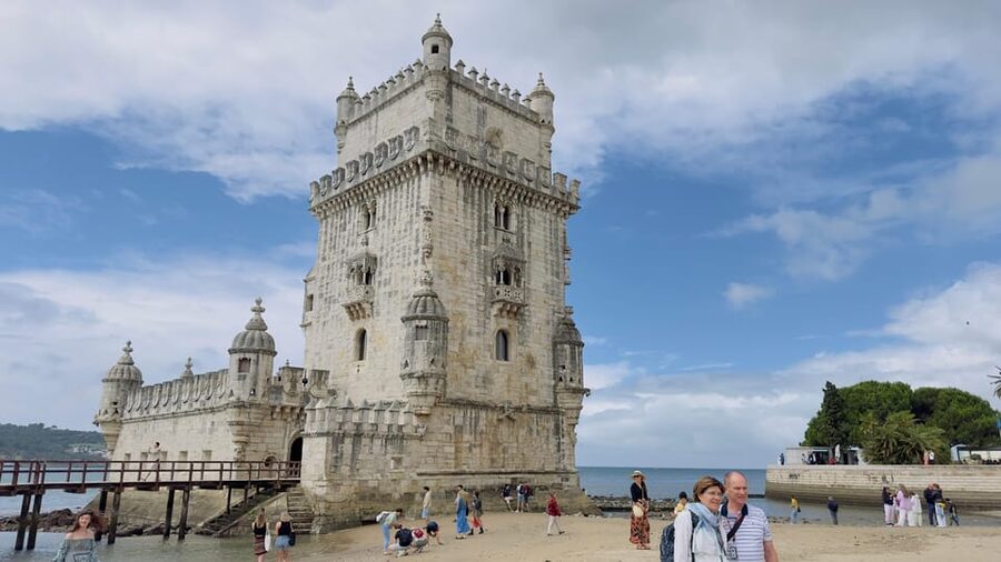 Lisbon: Belem Tour with Pastéis at Jerónimos Monastery - Belém Tower is best understood from the outside