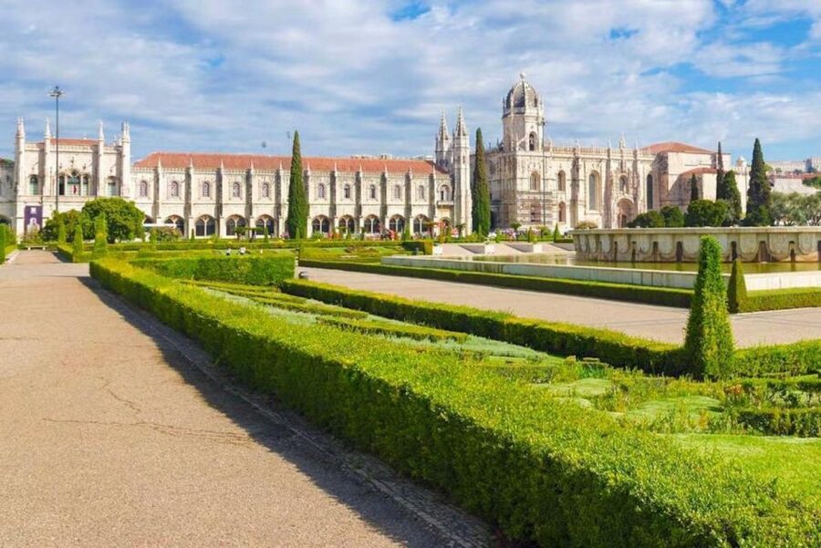 Lisbon: Tour of Belem and Jerónimos Monastery - Should you book this tour?