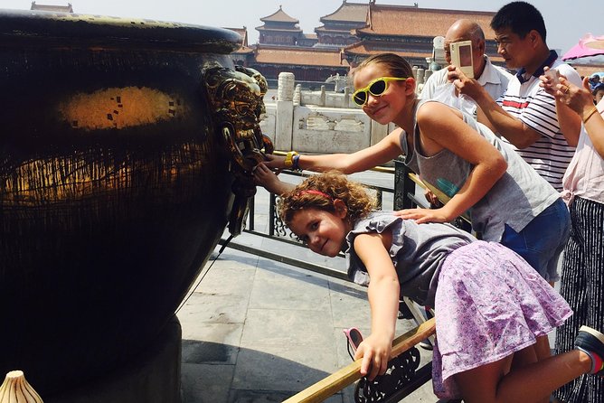 Local's Beijing: Forbidden City Insider Tour +Temple +Duck Feast - Peking duck lunch: the day’s most delicious pause