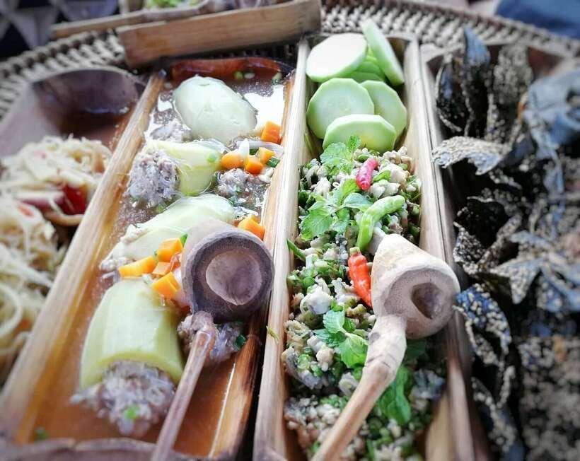 Luang Prabang: Pottery Workshop & Wat Chomphet cycling Tour - Starting at 8:30 in Luang Prabang