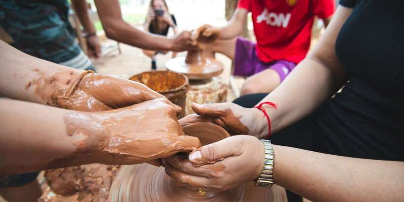 Luang Prabang: Pottery Workshop & Wat Chomphet cycling Tour - Returning to Luang Prabang by bike