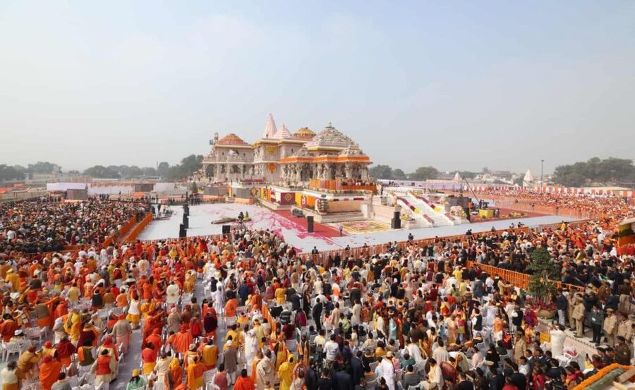 Lucknow: Private Ayodhya & Ram Mandir Temple Tour - Reaching Ayodhya, a major pilgrimage center