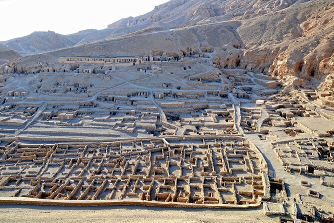 Luxor Day Tour: Valley of Kings & Queens & Hatchepsut Temples - Valley of the Kings: the day’s great underground show