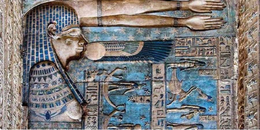 Luxor: Shared Half-Day tour of Dendera Temple with guide - Entering the Temple of Hathor